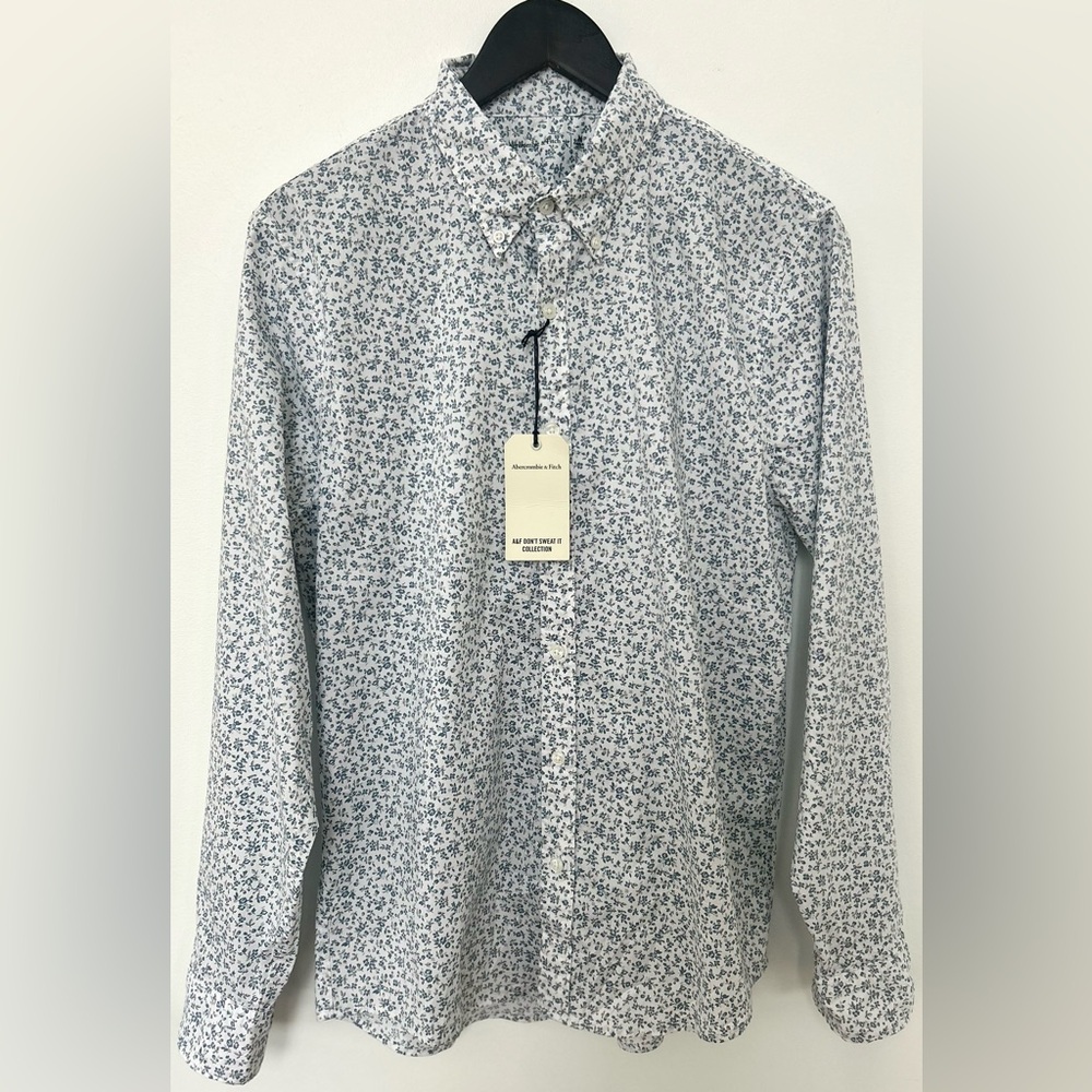 Abercrombie & Fitch Floral Button Down Shirt Medium Slim Fit NWT Long Sleeve